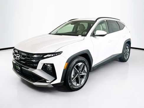 Used 2025 Hyundai Tucson SEL image 3
