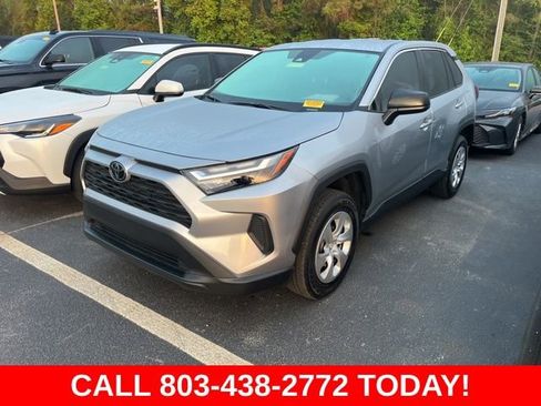 Used 2025 Toyota RAV4 LE image 4