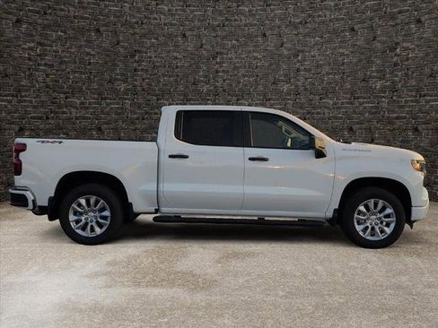 New 2026 Chevrolet Silverado 1500 Custom AWD/4WD image 3