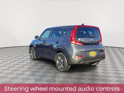 Used 2021 Kia Soul EX image 7
