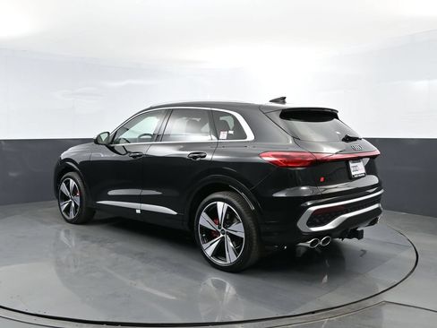 New 2026 Audi SQ5 Premium Plus AWD/4WD image 23