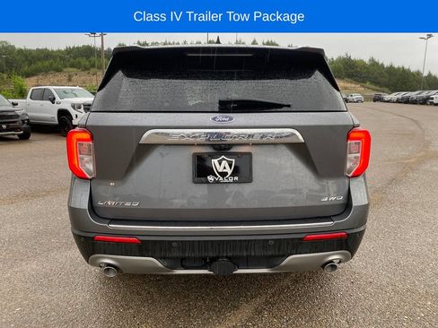 Used 2023 Ford Explorer Limited w/ Limited Technology Package AWD/4WD image 5