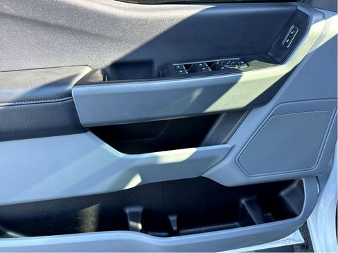 Used 2024 Ford F250 XLT w/ FX4 Off-Road Package image 11