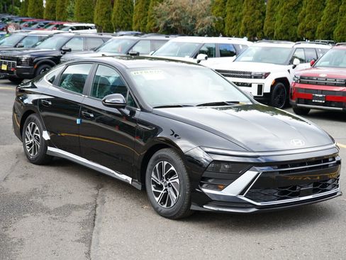 New 2026 Hyundai Sonata Blue image 3