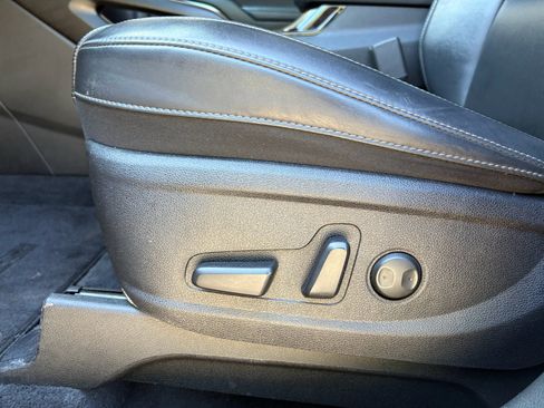 Used 2025 Kia Telluride S AWD/4WD image 14