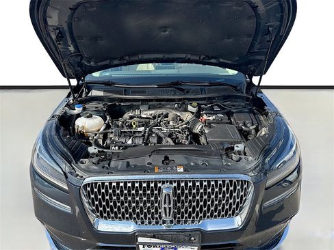 Used 2020 Lincoln Corsair Reserve w/ Elements Package image 23