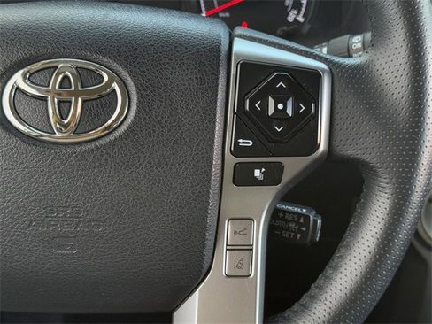 Used 2022 Toyota 4Runner SR5 image 15