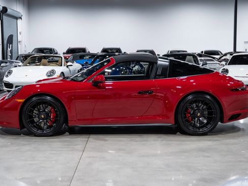 Used 2019 Porsche 911 AWD/4WD image 68