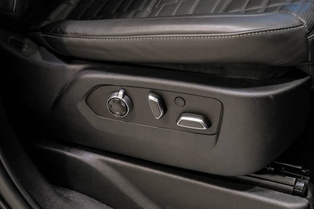 Used 2023 Cadillac Escalade V AWD/4WD image 47