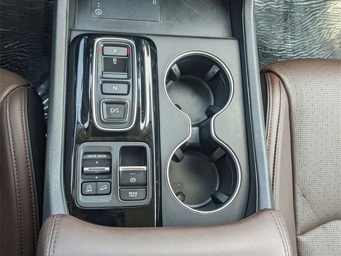 Used 2024 Honda Pilot Elite image 20