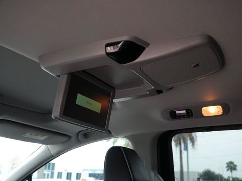 Used 2024 Honda Odyssey Elite image 19