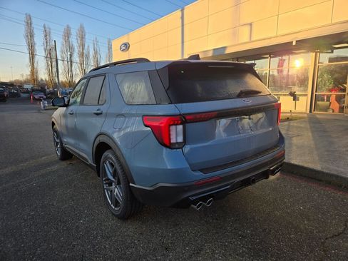 New 2026 Ford Explorer ST AWD/4WD image 7