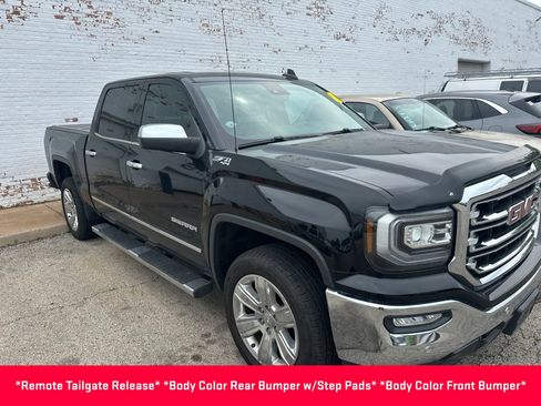 Used 2023 RAM 1500 Laramie AWD/4WD image 13