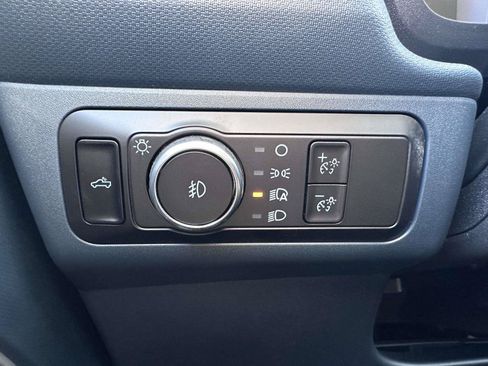 New 2026 Ford Maverick Lobo AWD/4WD image 18