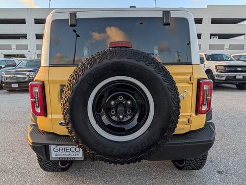Certified 2024 Ford Bronco Heritage Edition image 9
