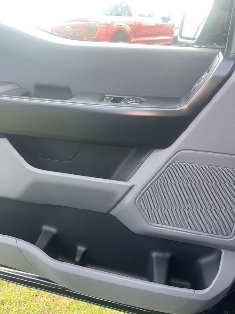 Used 2025 Ford F150 XL RWD image 18