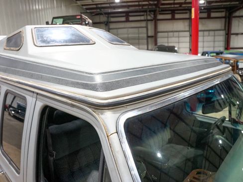 Used 1987 Ford E-150 and Econoline 150 RWD image 19