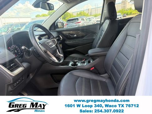 Used 2024 GMC Terrain Denali AWD/4WD image 12
