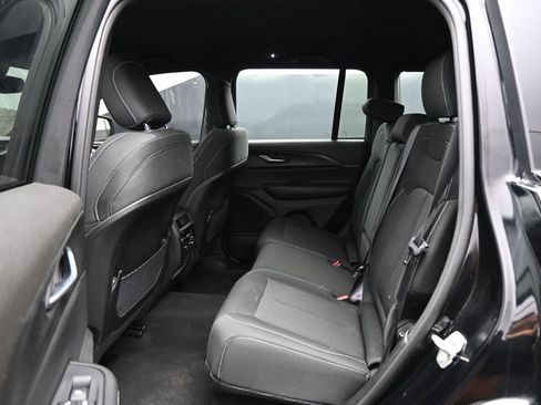 Used 2024 Jeep Grand Cherokee Laredo w/ MOPAR Finishing Package AWD/4WD image 24