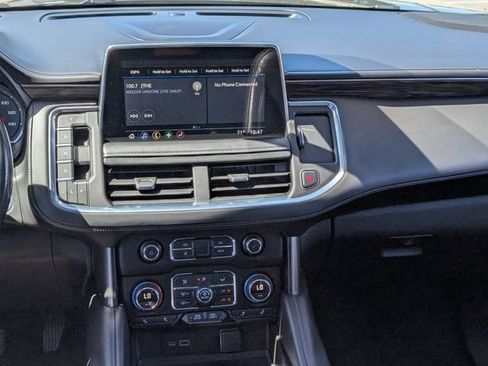 Used 2021 Chevrolet Tahoe Z71 w/ Z71 Signature Package AWD/4WD image 20