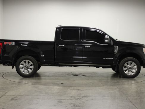 Used 2020 Ford F250 Platinum w/ FX4 Off-Road Package image 9