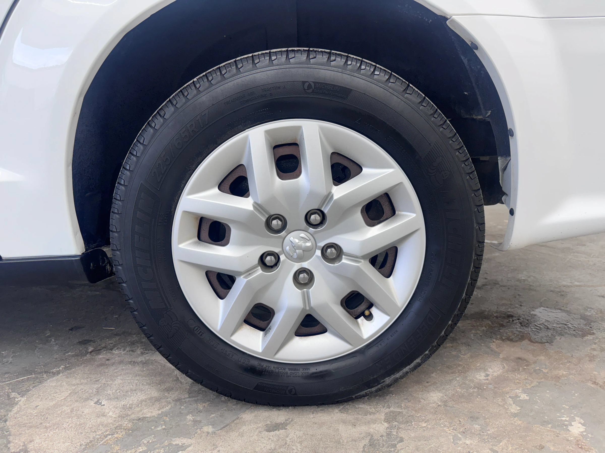 Used 2014 RAM C/V Tradesman w/ UConnect Hands-Free Group FWD image 13