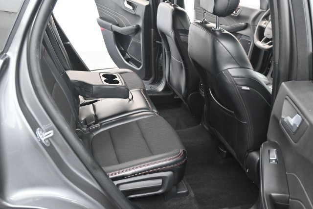 Used 2025 Ford Escape ST-Line FWD image 35