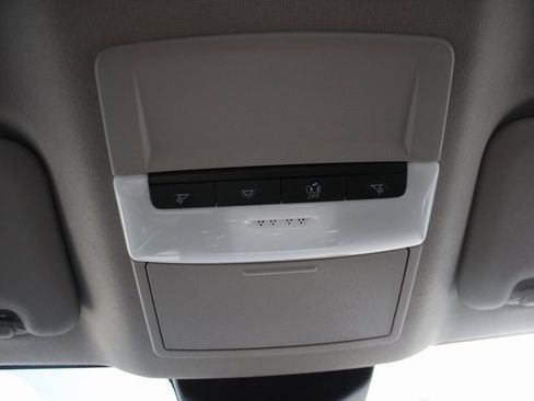 Used 2025 Nissan Sentra S image 16