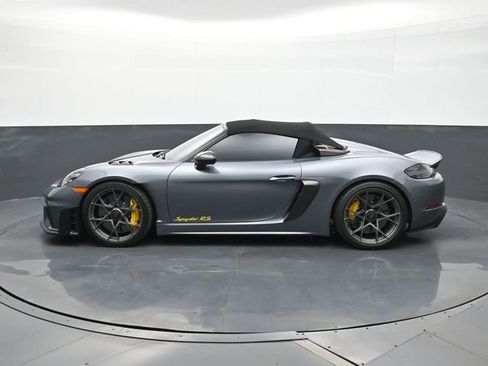 Certified 2025 Porsche 718 Boxster Spyder RS RWD image 2