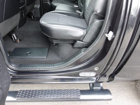 Used 2018 RAM 1500 Sport w/ Sport Premium Group image 24