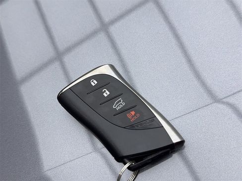 Used 2022 Lexus GX 460 Premium w/ Premium Plus Package image 61