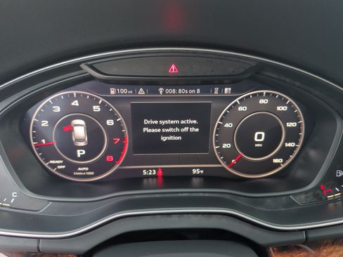 Used 2018 Audi Q5 2.0T Premium Plus w/ Premium Plus Package AWD/4WD image 21