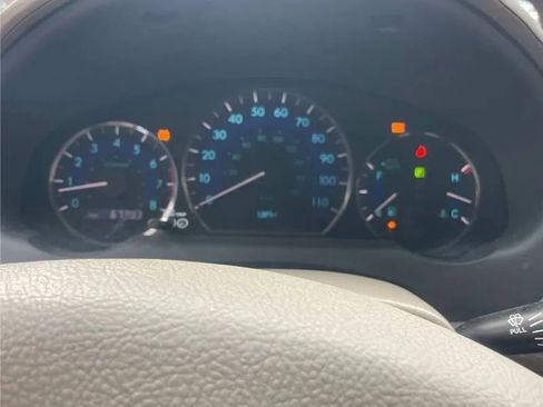 Used 2007 Toyota Sienna XLE image 11