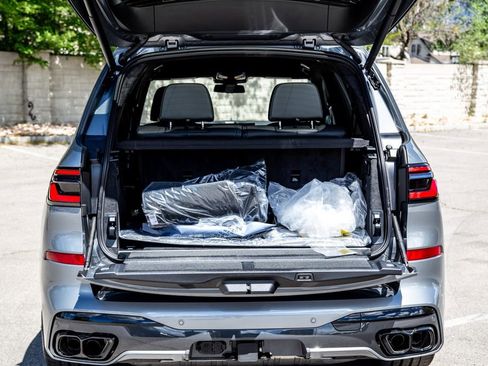 New 2026 BMW X7 M60i image 28