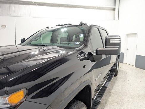 Used 2023 Chevrolet Silverado 3500 High Country w/ Z71 Off-Road Package image 7