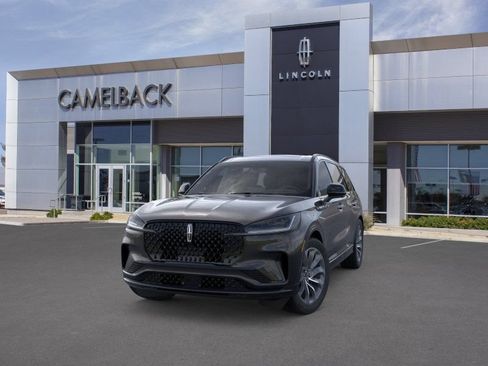 New 2026 Lincoln Aviator AWD w/ Jet Appearance Package image 2