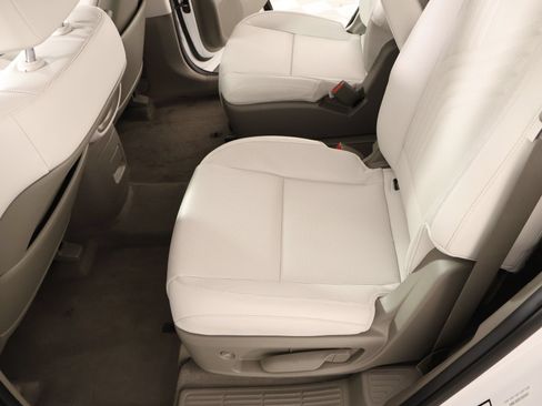 Used 2026 Hyundai Palisade SEL FWD image 12
