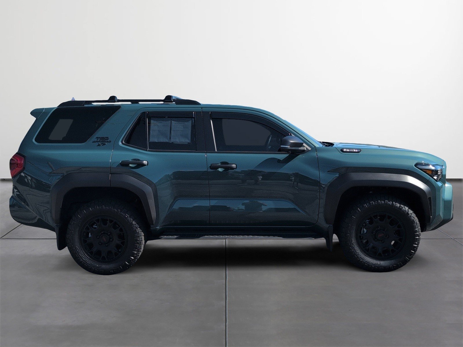 Certified 2025 Toyota 4Runner TRD Off-Road Premium AWD/4WD image 6