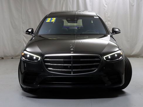 Certified 2022 Mercedes-Benz S 500 4MATIC w/ AMG Line Package image 5