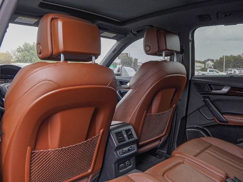 Used 2020 Audi Q5 Prestige image 27