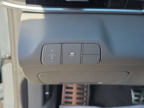 Used 2026 Hyundai Elantra SEL Sport Premium FWD image 24