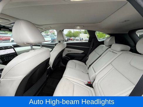 Used 2023 Hyundai Tucson Limited AWD/4WD image 17