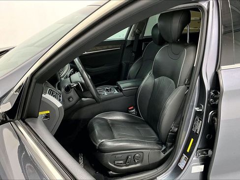 Used 2015 Hyundai Genesis 5.0 w/ Option Group 05 image 33