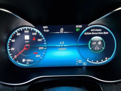 Used 2020 Mercedes-Benz GLC 300 GLC 300 image 24