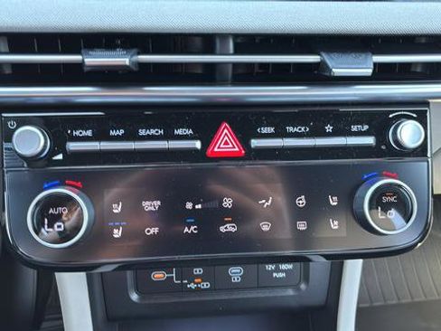 New 2026 Hyundai Tucson Limited AWD/4WD image 16