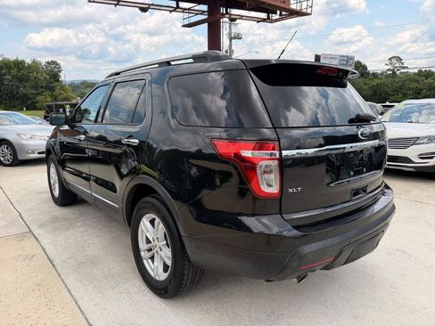 Used 2013 Ford Explorer XLT FWD image 9