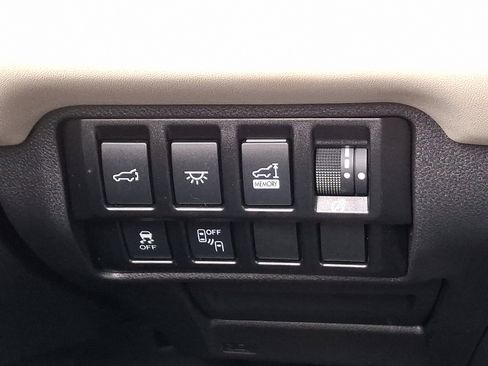 Certified 2022 Subaru Ascent Touring image 25