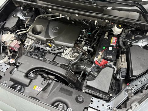 Used 2019 Toyota RAV4 XLE w/ Convenience Package image 58