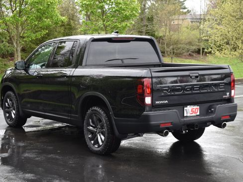 New 2026 Honda Ridgeline Sport image 5