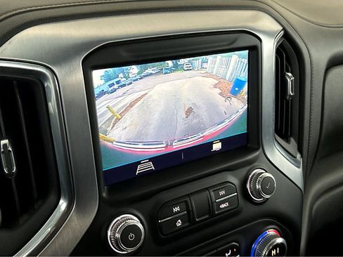 Used 2022 GMC Sierra 1500 Elevation AWD/4WD image 8